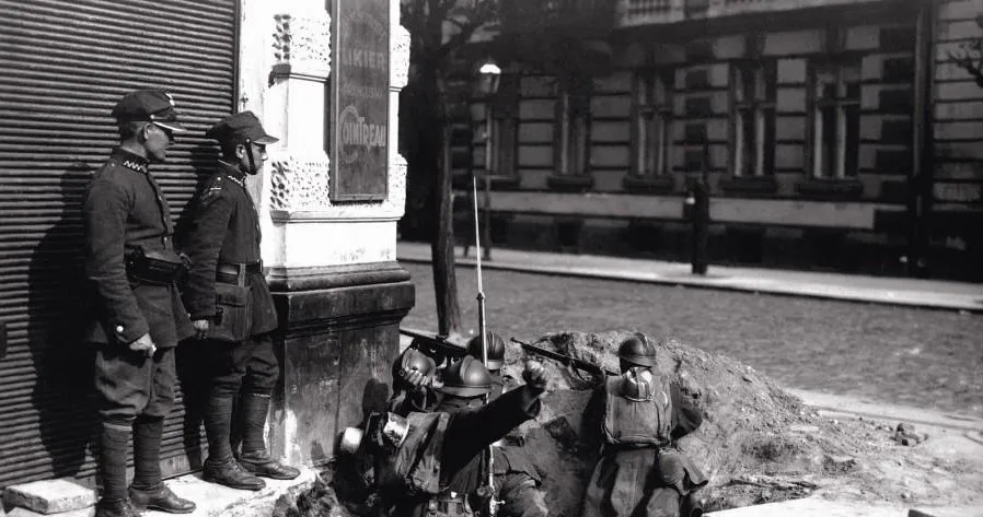 Dlaczego wybijano szyby warszawskich fotografów? Historia sabotażu